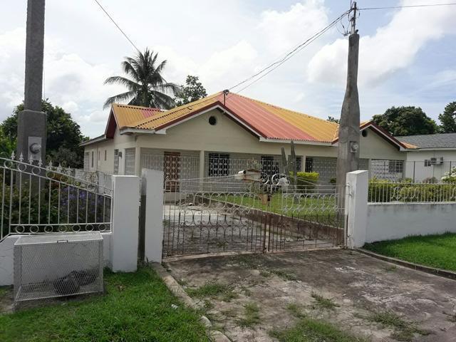 House For Sale: ELI DRIVE, SUNNY ACRES, May Pen | $26,500,000 | Keez