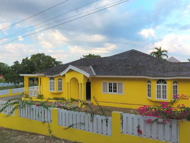 House For Sale Silver Sands Duncans 400 000 Keez