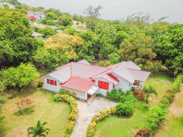 House For Sale: RICKETS DRIVE, Runaway Bay | $53,500,000 | Keez