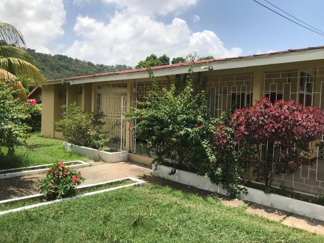 House For Rent: EAST GREAT HOUSE CIRCLE, Kingston 19 | $150,000