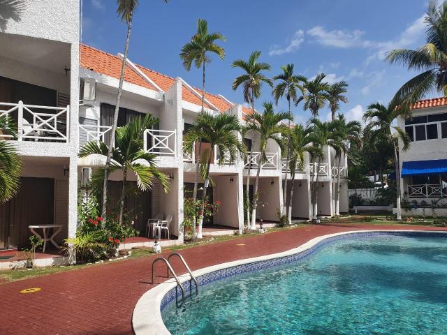 Apartment For Sale: CHRISANNS BEACH RESORT, Tower Isle | $150,000 | Keez