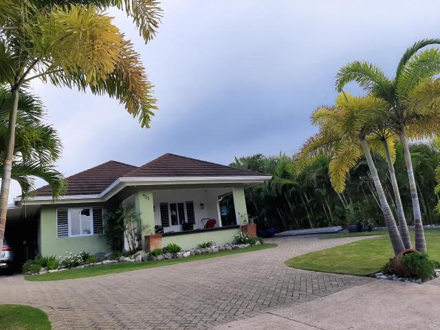 House For Sale: RICHMOND COOLSHADE, Ocho Rios | $49,000,000 | Keez