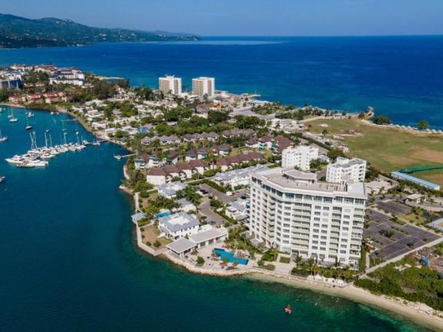 Resort / Villa For Sale: MONTEGO FREEPORT, Montego Bay | $950,000 | Keez