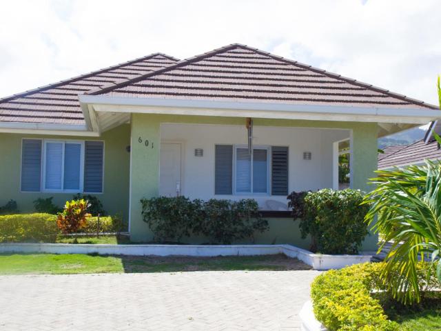 House For Rent: BREADFRUIT AVENUE, RICHMO, Laughlands | $1,300