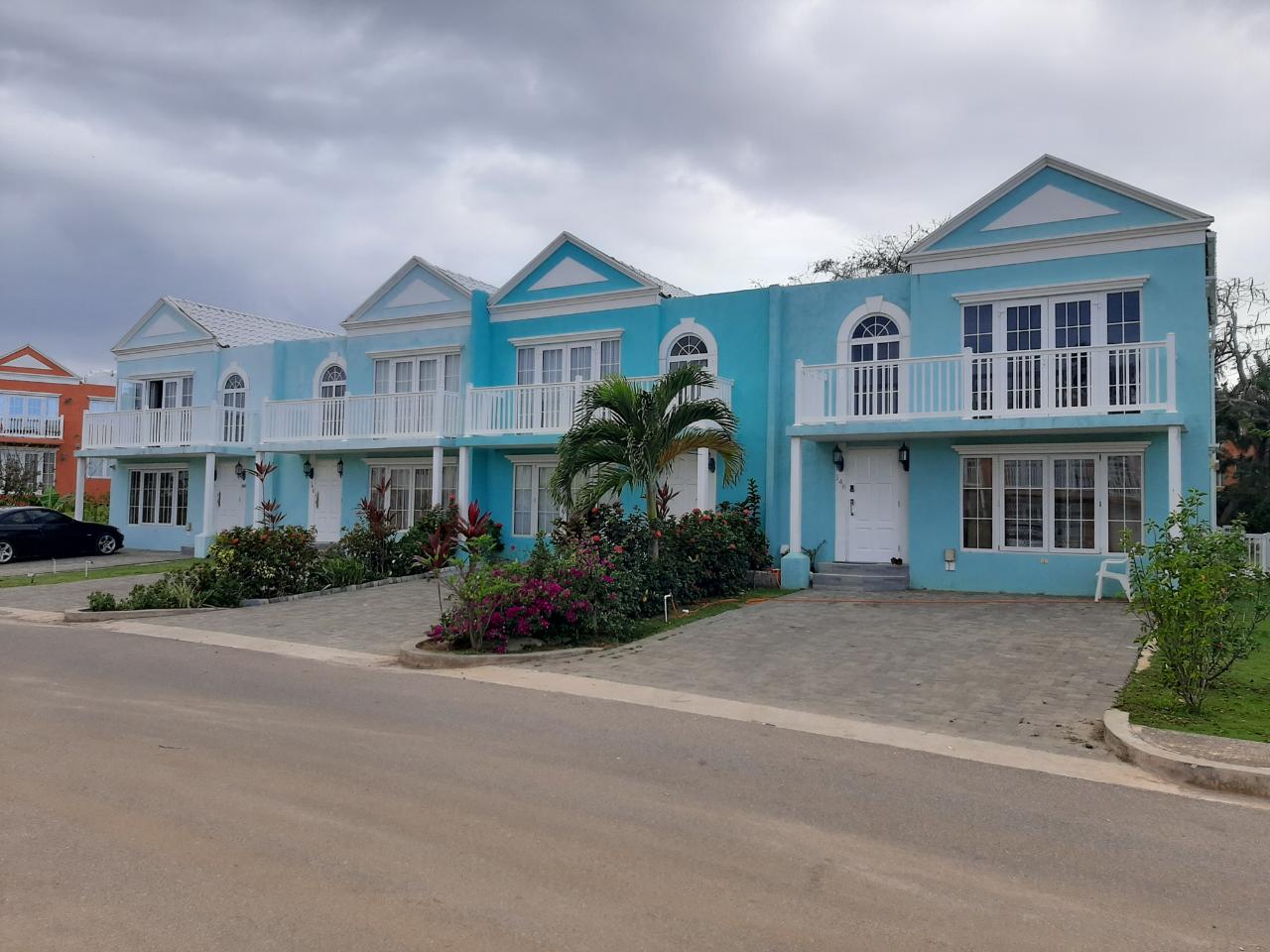 House For Sale LITTLE BAY COUNTRY CLUB, Negril 449,000 Keez