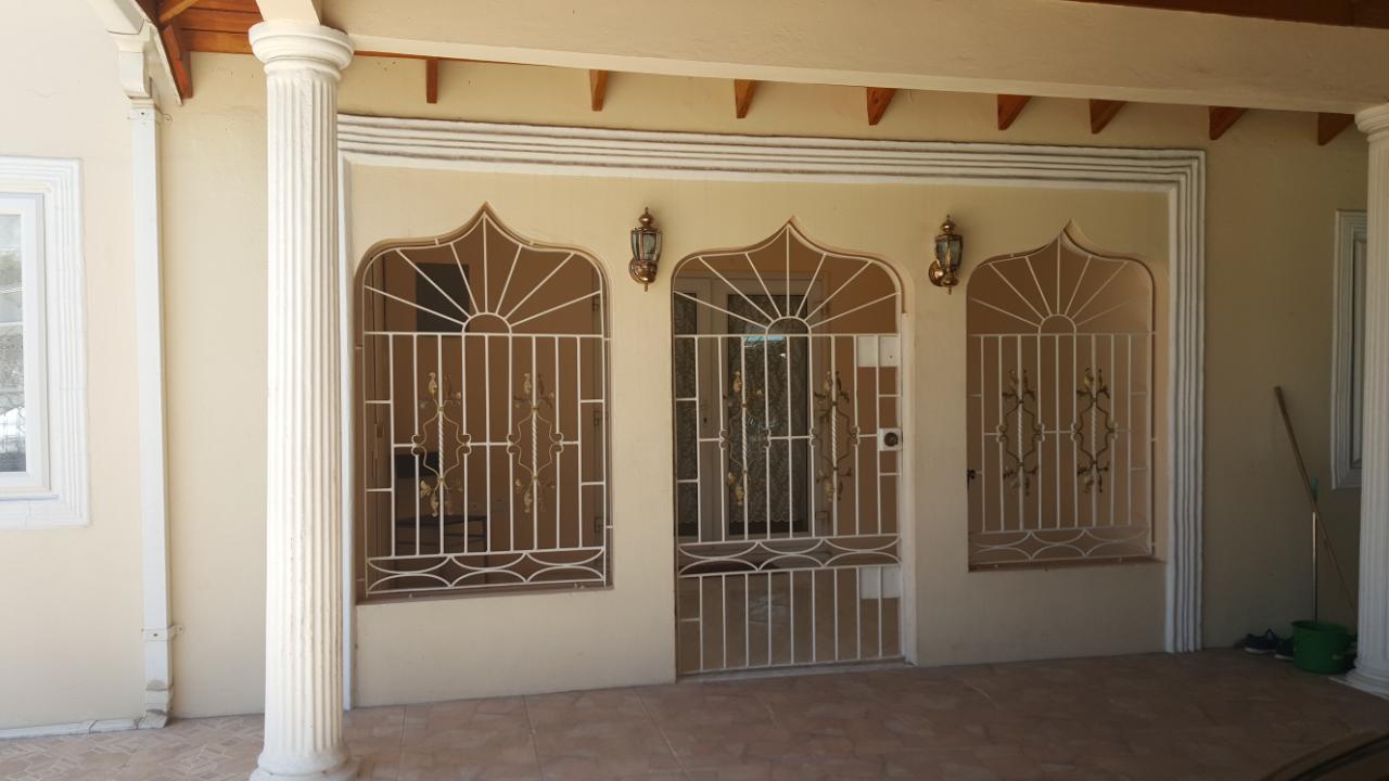 House For Rent EUSTACE PLACE, Kingston 20 110,000 Keez