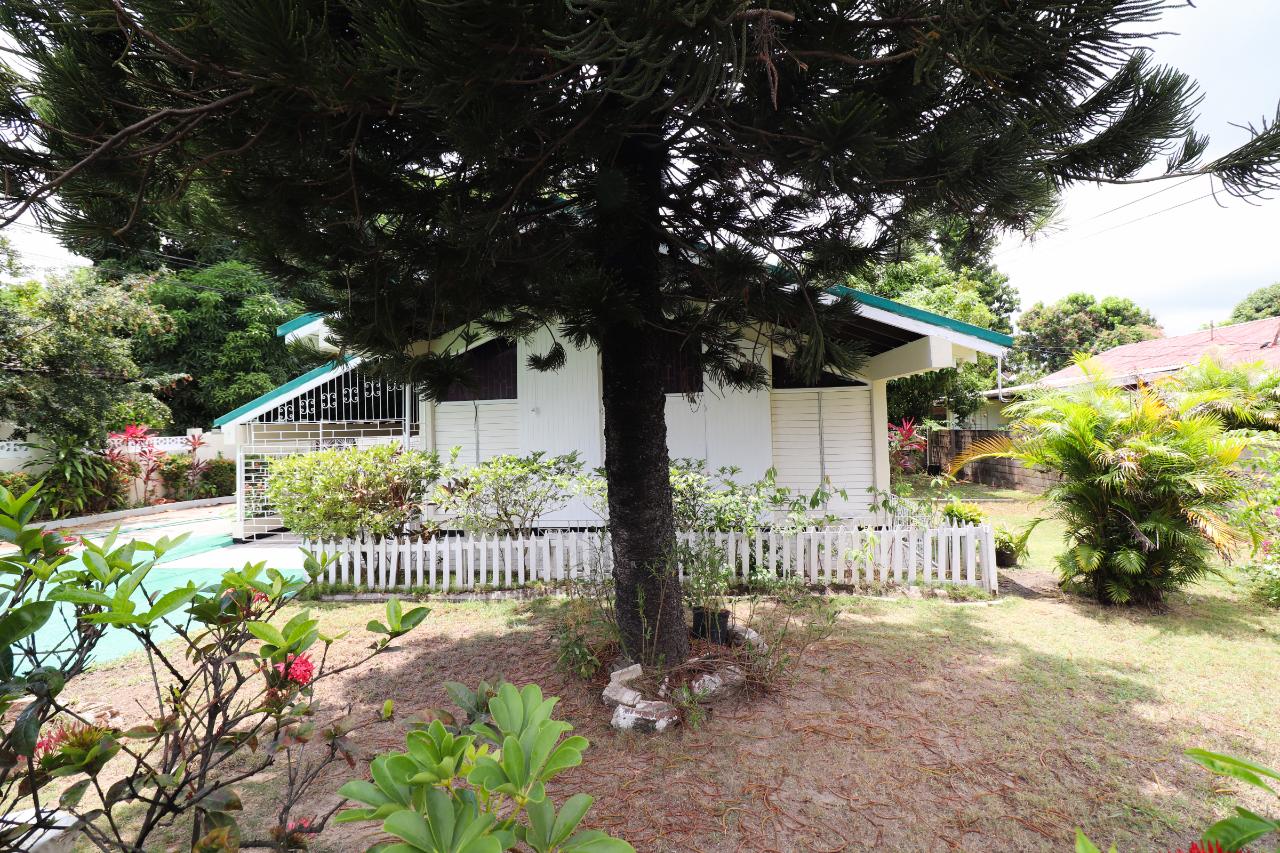 House For Sale GRAHAM HEIGHTS, Kingston 8 68,000,000 Keez