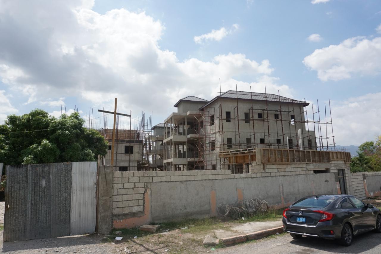 Apartment For Sale HALIFAX AVENUE, KINGSTON, Kingston 6 36,500,000