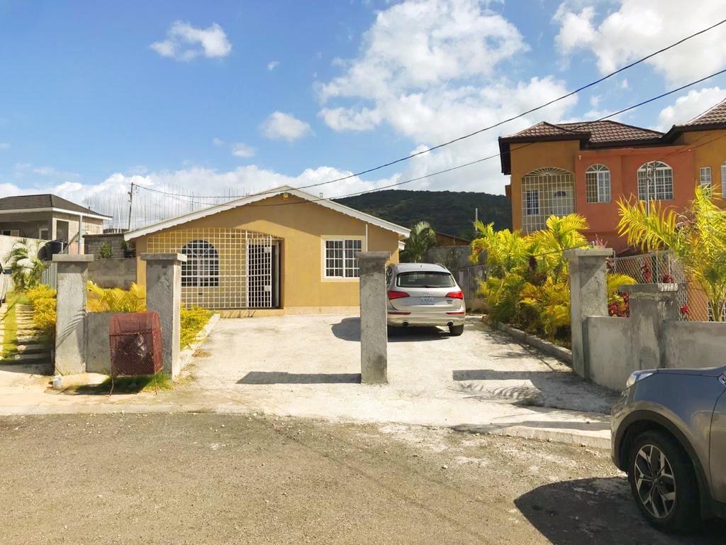 House For Rent: MAHOGANY COURT, Montego Bay | $70,000 | Keez