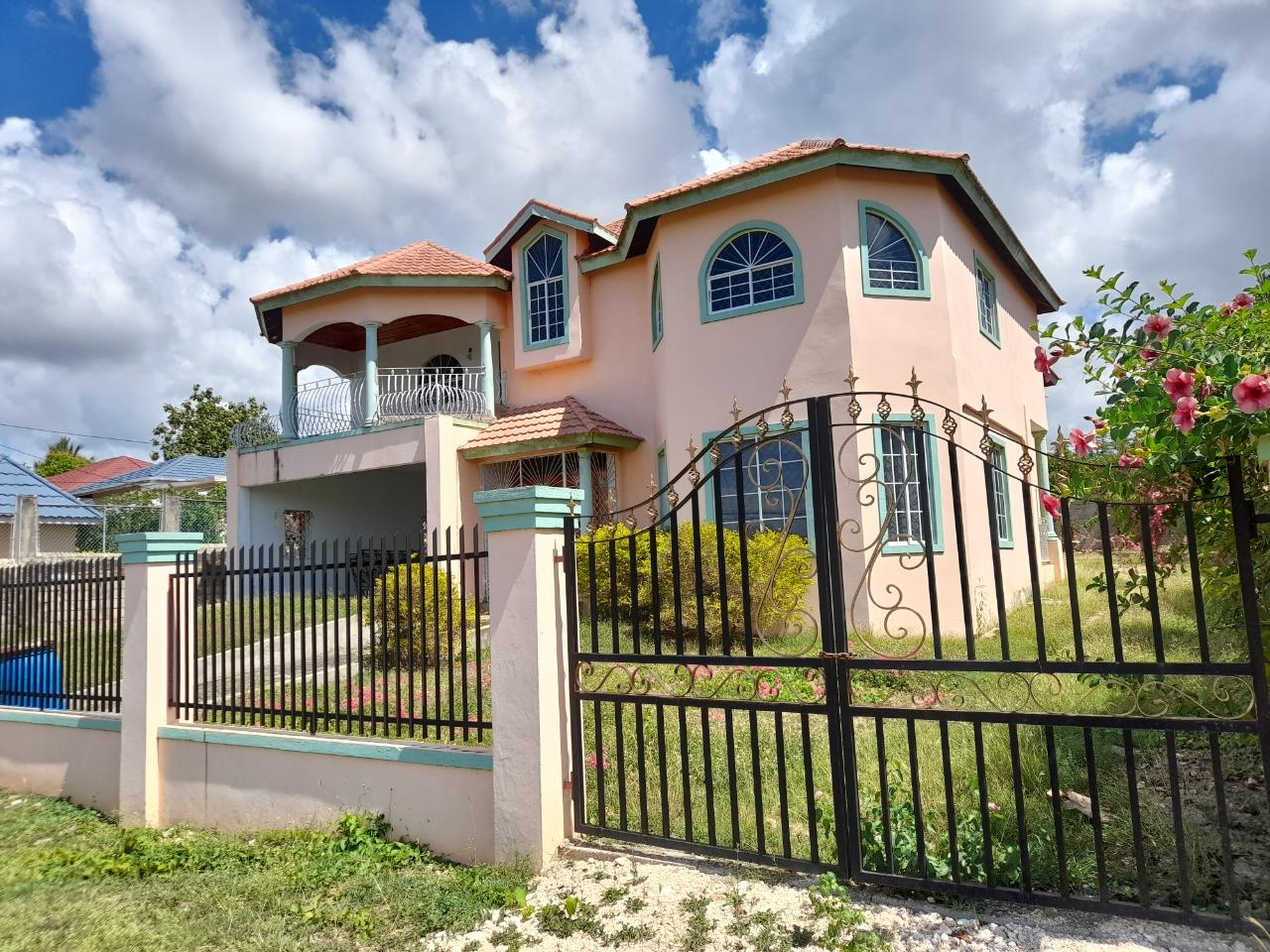 House For Rent VIDAL TERRACE, Old Harbour 120,000 Keez