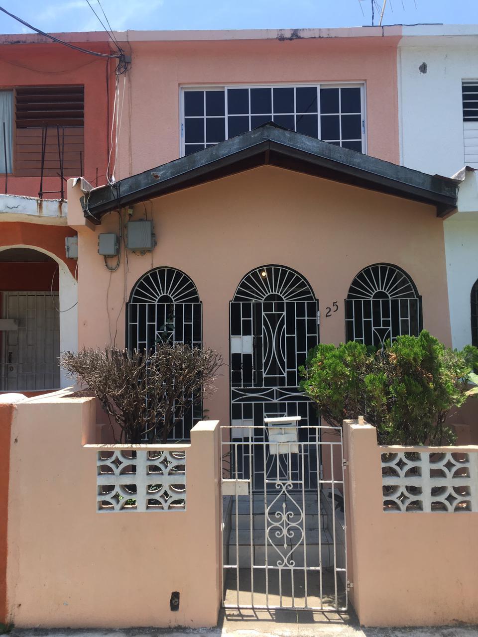 Townhouse For Sale ENSOM CLOSE, Spanish Town 11,000,000 Keez