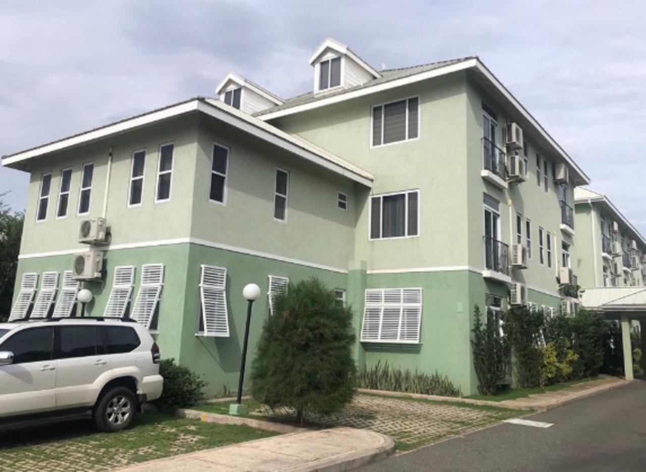Apartment For Rent KINGSWAY, Kingston 10 800 Keez