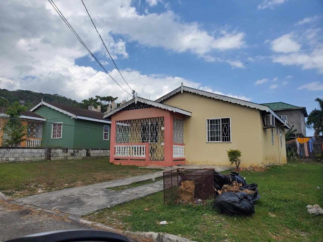 House For Sale BOGUE VILLAGE, Montego Bay 18,500,000 Keez