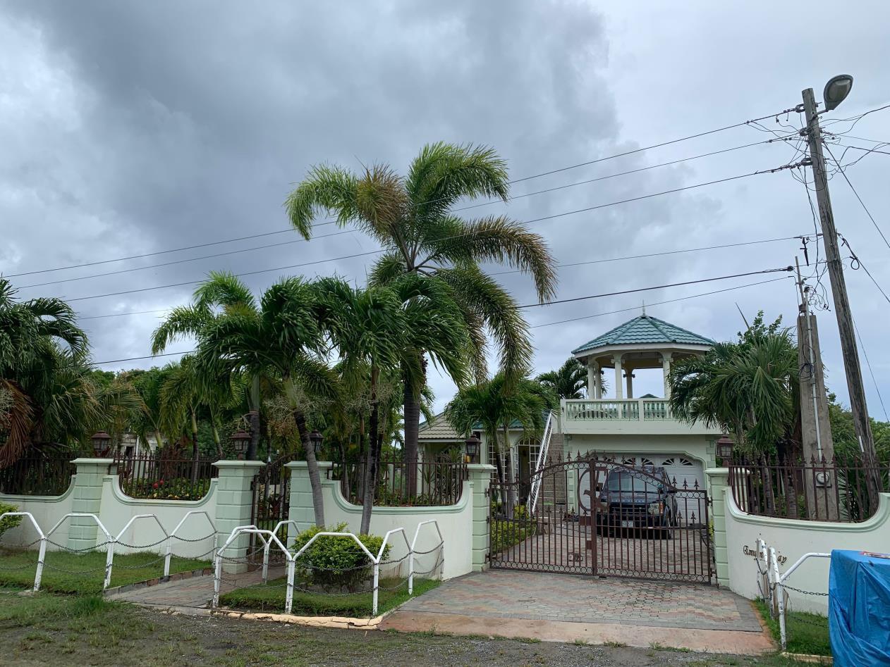 House For Sale EVERGREEN WAY, Yallahs 25,000,000 Keez