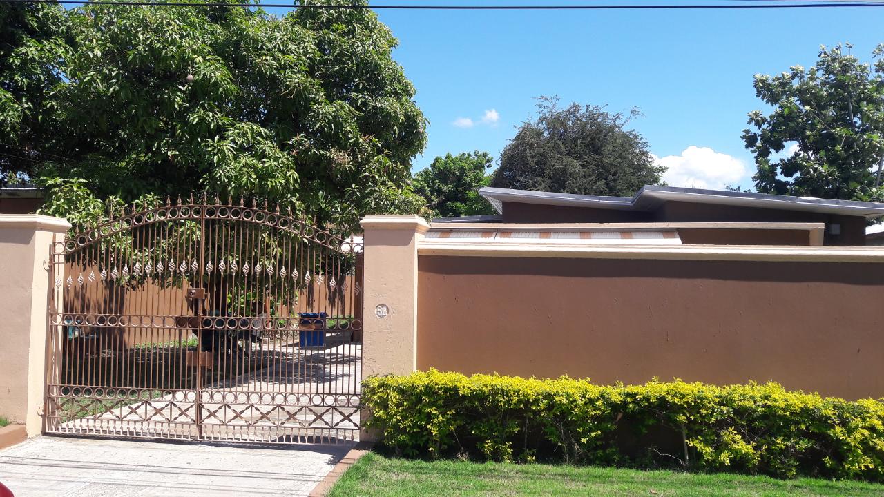 House For Rent RENTFIELD AVENUE, Kingston 20 60,000 Keez