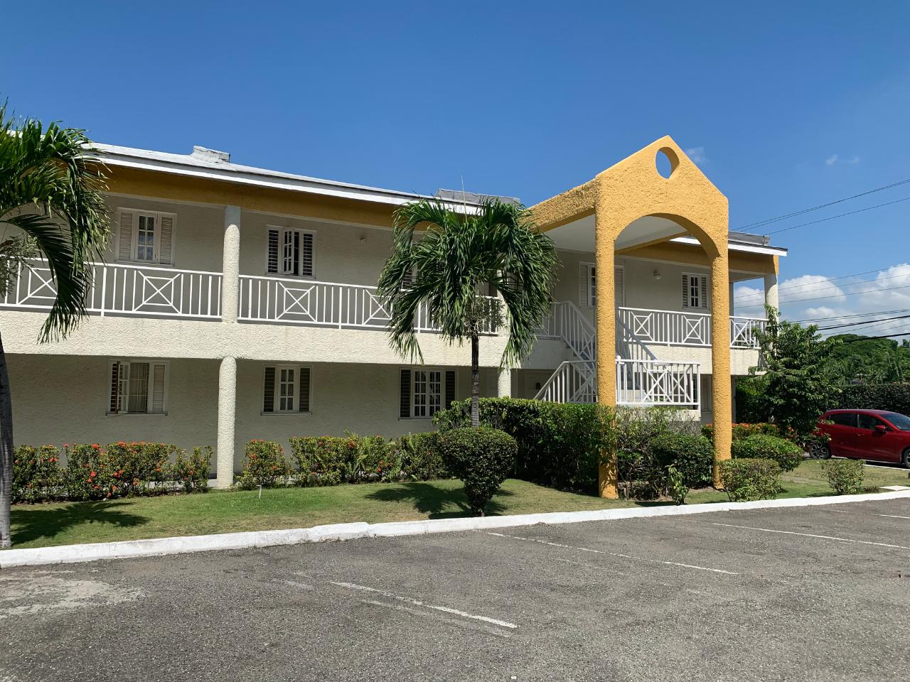 Apartment For Sale WELLINGTON DRIVE, Kingston 6 40,000,000 Keez