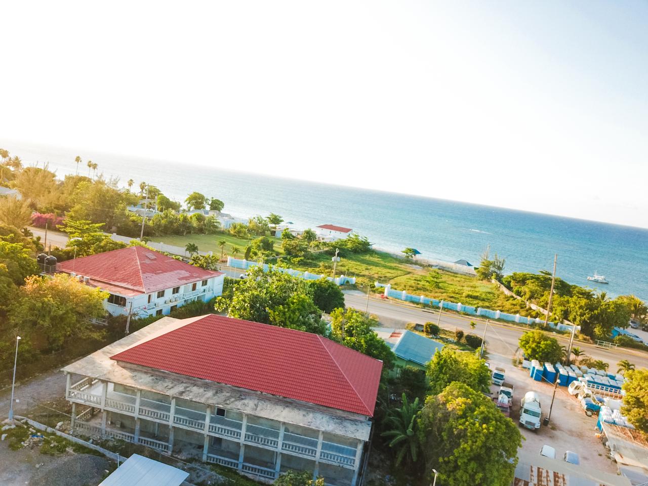 Resort / Villa For Sale SALEM, Runaway Bay 220,000 Keez