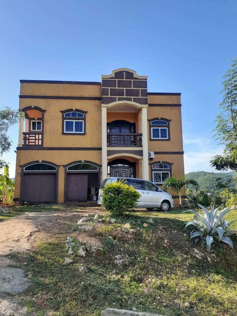 House For Sale PYRAMID HEIGHTS, Ocho Rios 550,000 Keez