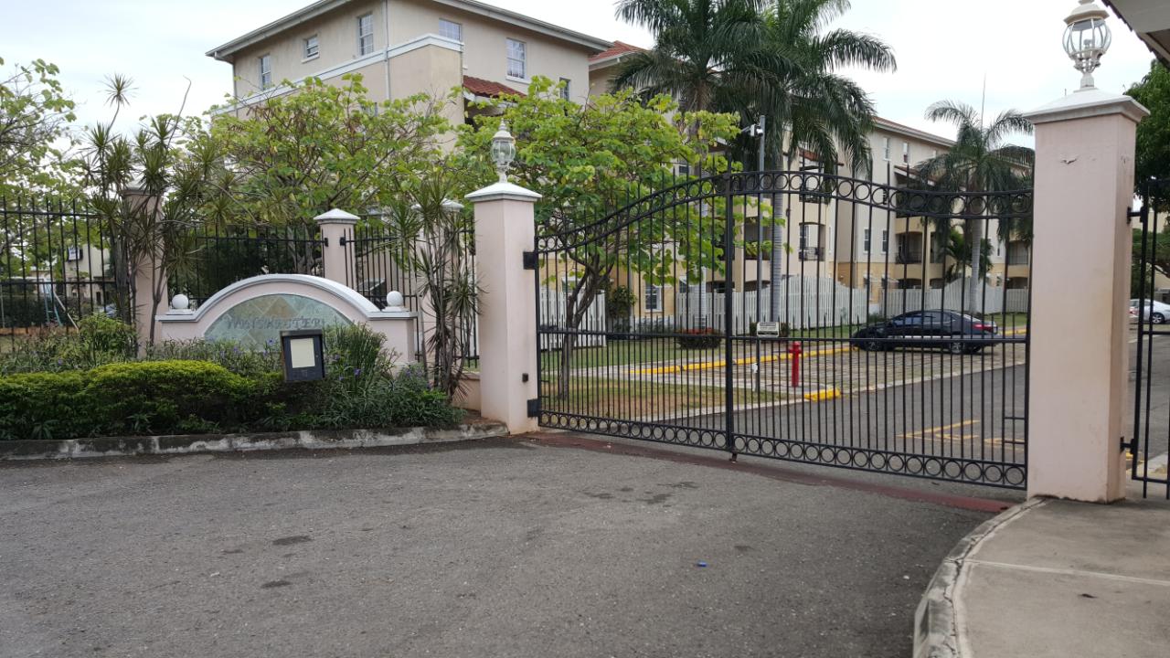 Apartment For Rent WINCHESTER ROAD, Kingston 10 1,800 Keez