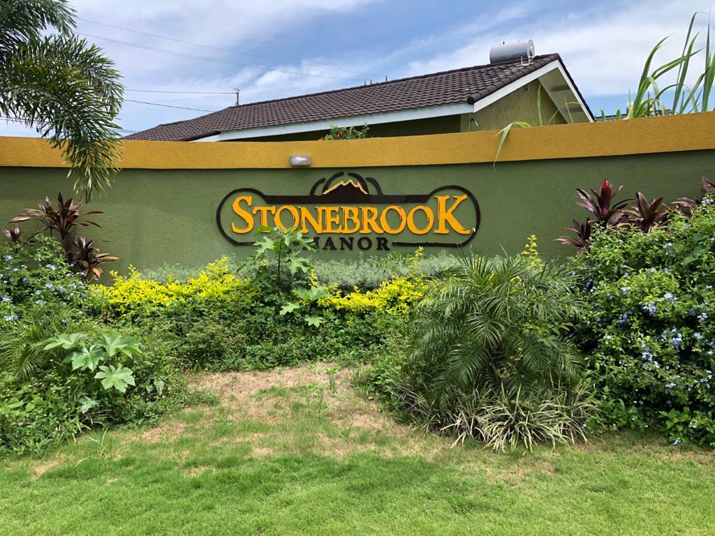 House For Rent STONEBROOK MANOR, TRELAWN, Falmouth 80,000 Keez