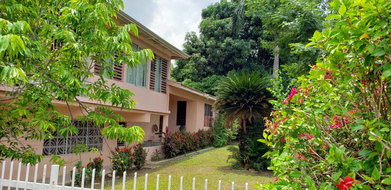 House For Sale WOODLEY AVENUE, Kingston 19 45,000,000 Keez