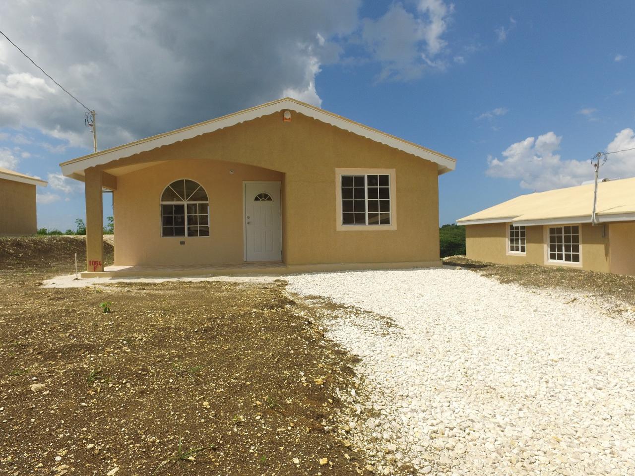 House For Rent MONTEGO WEST VILLAGE, Montego Bay 70,000 Keez