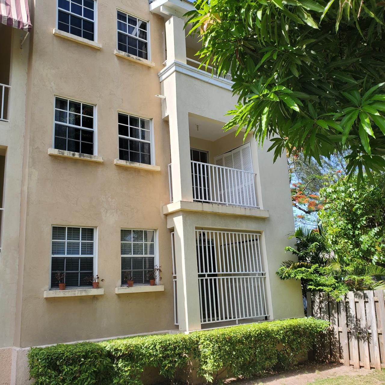 Apartment For Rent SURBITON ROAD, Kingston 10 95,000 Keez