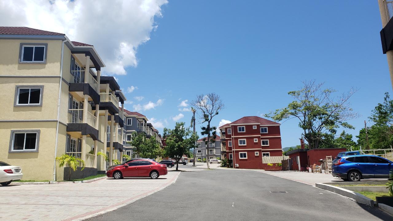 Apartment For Rent BUENA VISTA AVENUE, KINGS, Kingston 6 176,000 Keez