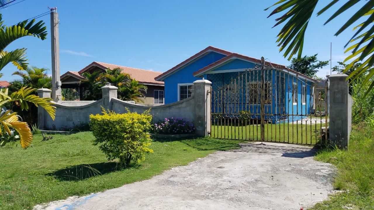 House For Rent MEADOWS OF IRWIN, Montego Bay 60,000 Keez
