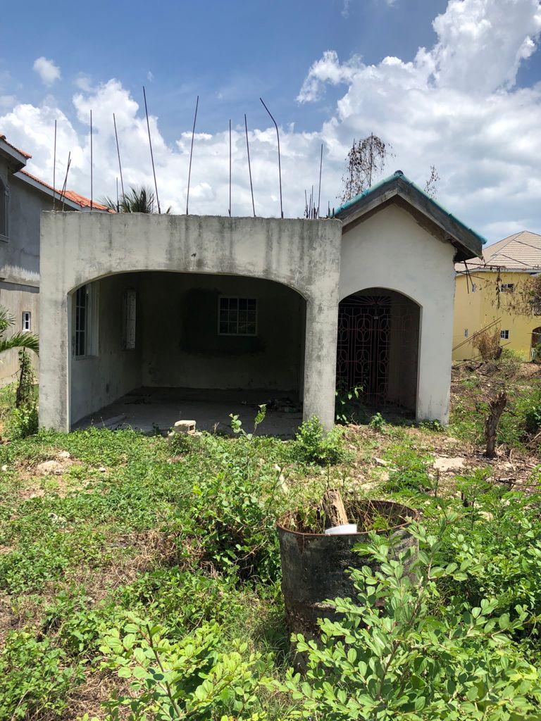 House For Sale LUANA PEN, Middle Quarters 8,000,000 Keez