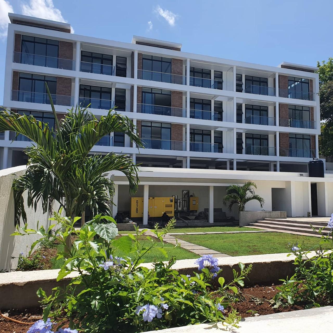 Apartment For Sale PARADISE BAY , READING, Montego Bay 350,000