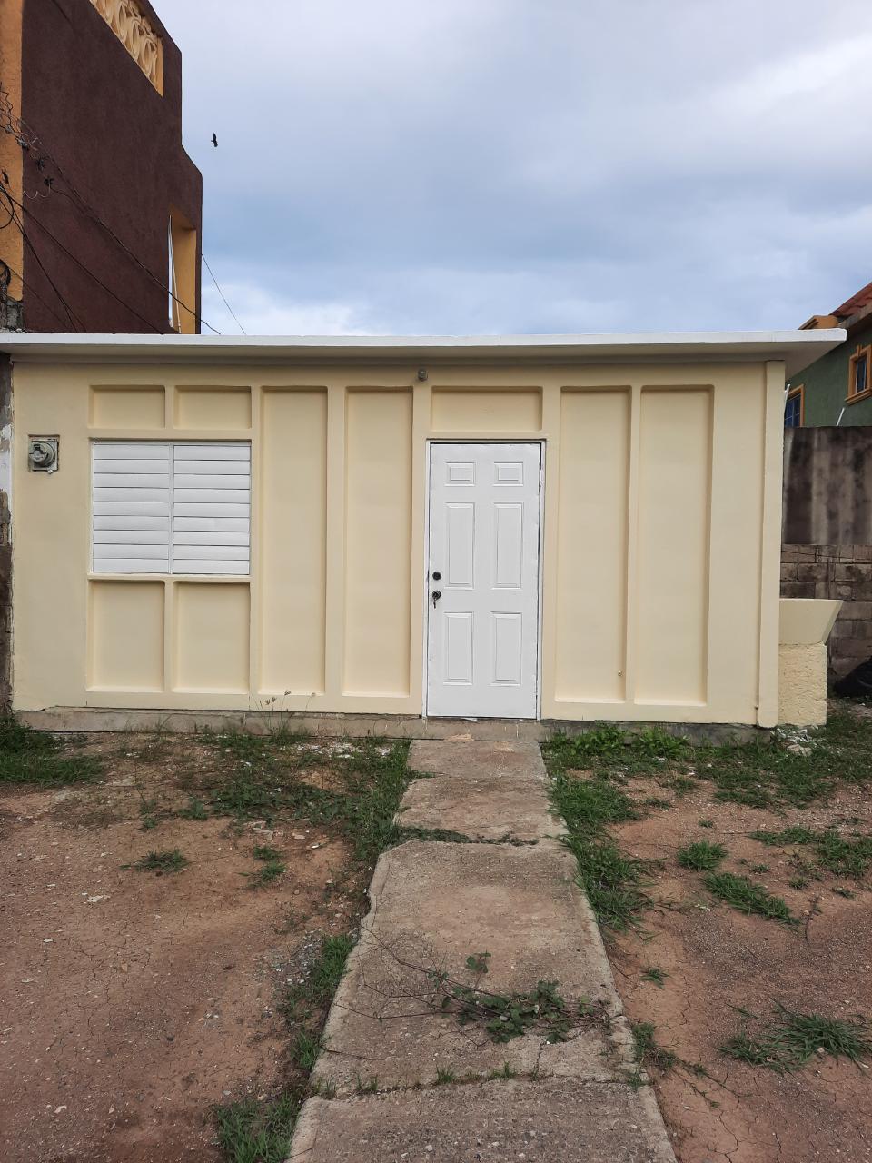 House For Sale GREATER PORTMORE, Greater Portmore 8,500,000 Keez