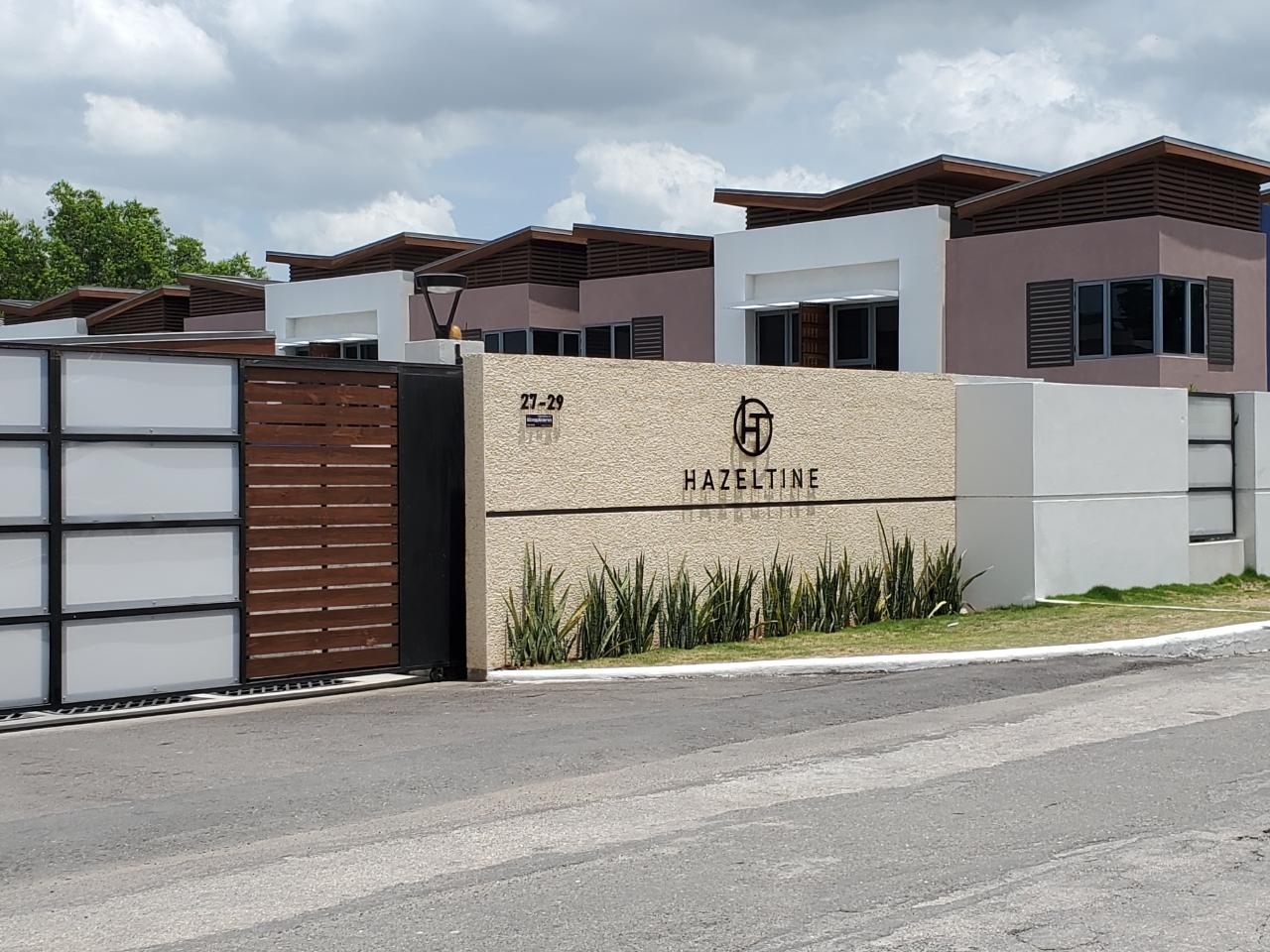 Townhouse For Sale HOPEFIELD AVENUE, Kingston 6 500,000 Keez