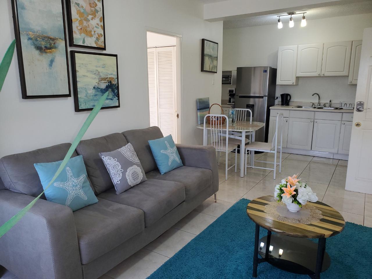 Apartment For Sale SURBITON ROAD, Kingston 10 20,000,000 Keez