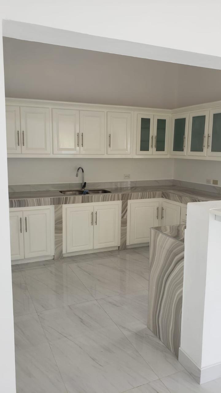 Apartment For Rent STEWART CASTLE, Stewart Town 460 Keez