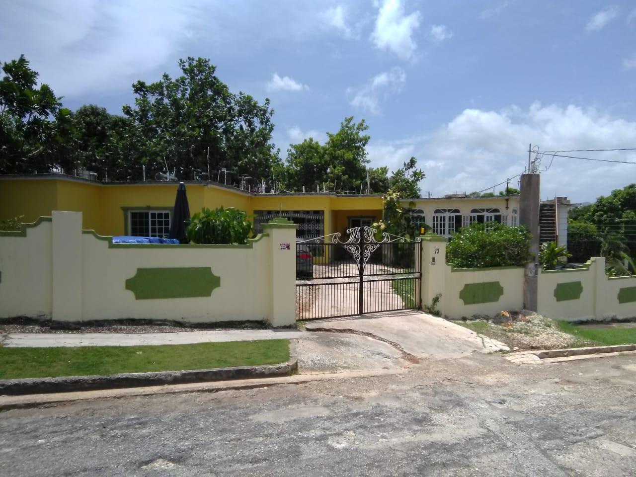 House For Sale DUNBAR CLOSE, Montego Bay 25,000,000 Keez