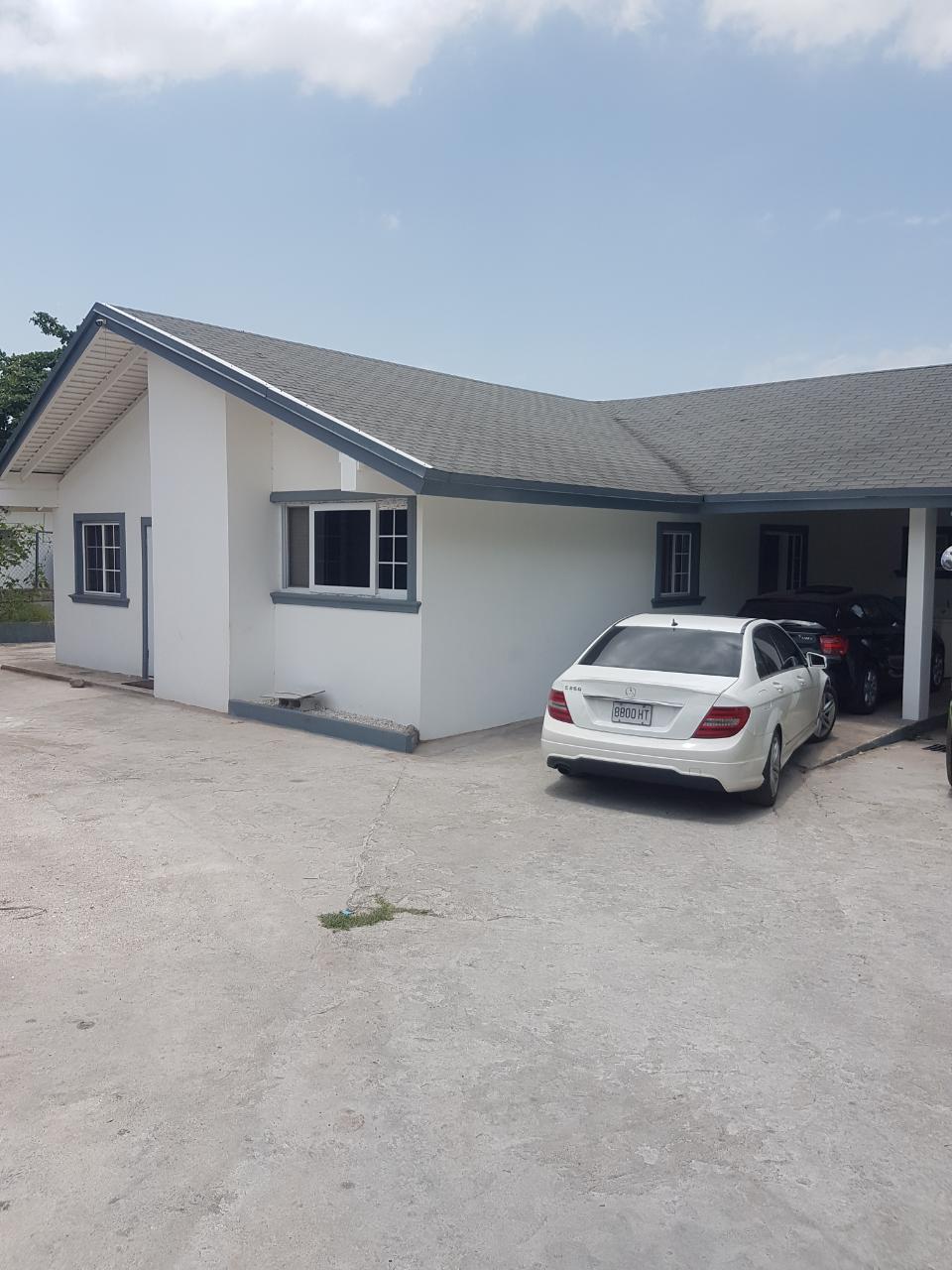 House For Sale SOUTH MEWS, Kingston 10 48,000,000 Keez