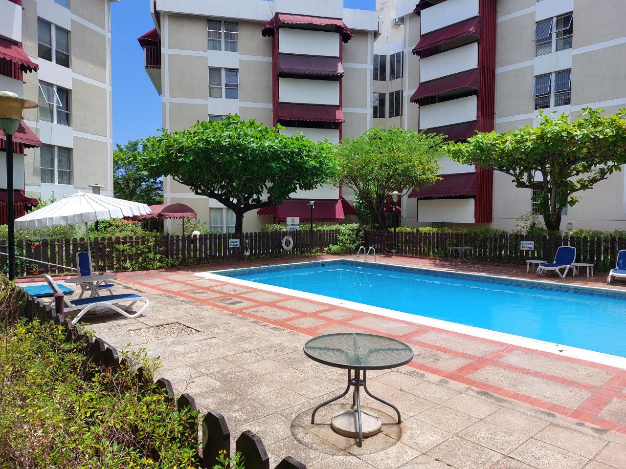 Apartment For Rent TRAFALGAR ROAD, Kingston 10 1,300 Keez