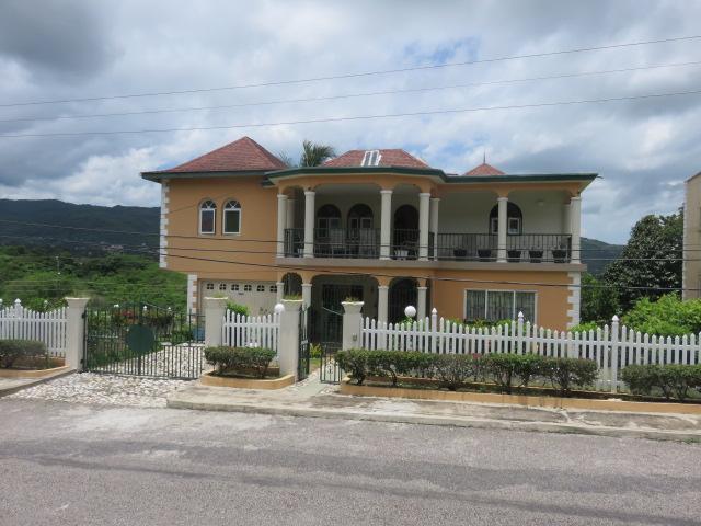 House For Sale: WESTGATE HILLS, Montego Bay | $365,000 | Keez