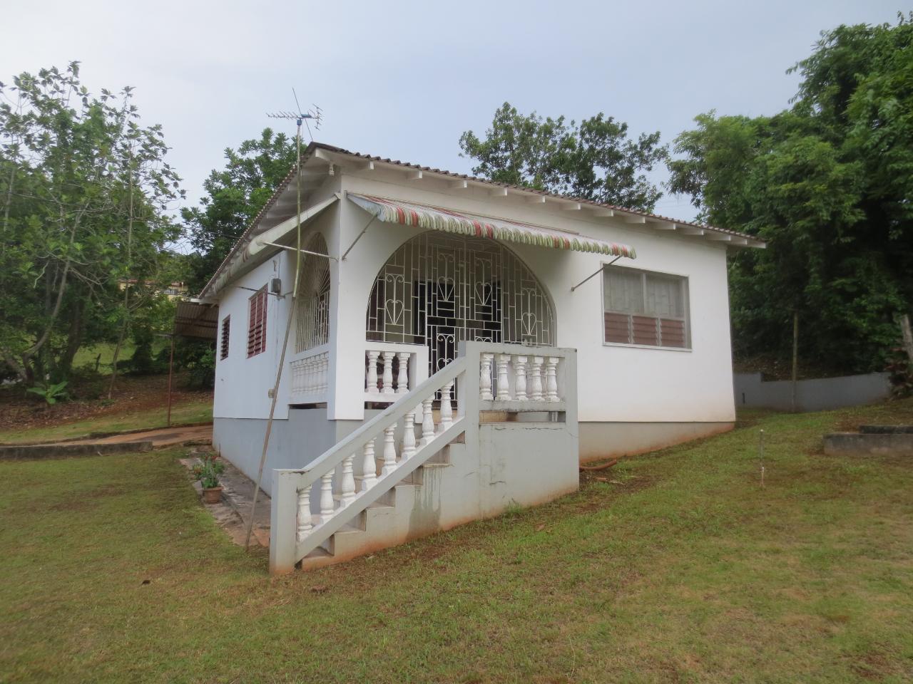 House For Sale RUSSELL PLACE GARDENS, Mandeville 14,500,000 Keez