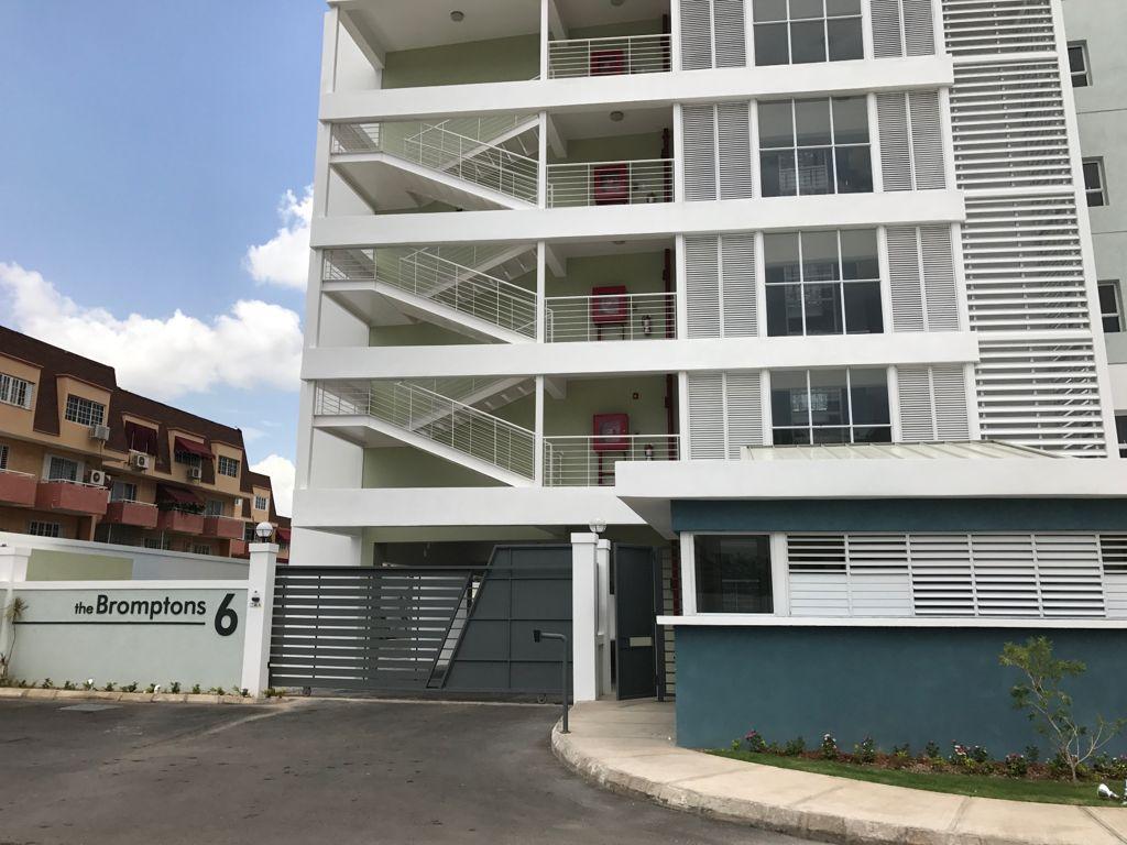 Apartment For Sale BROMPTON ROAD, Kingston 5 180,000 Keez
