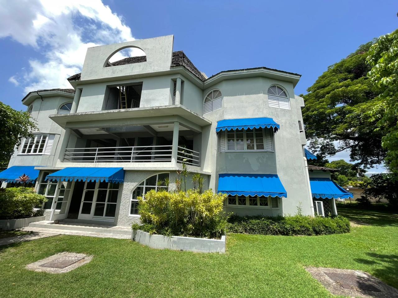 Apartment For Rent OLIVIER NEWS KINGSTON 8, Kingston 8 1,500 Keez