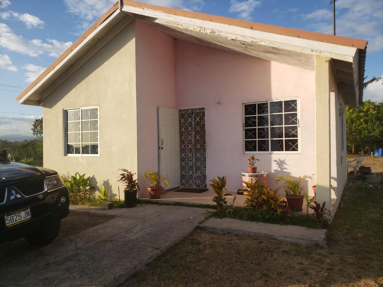 house-for-sale-seagull-crescent-chedwin-spanish-town-12-000-000