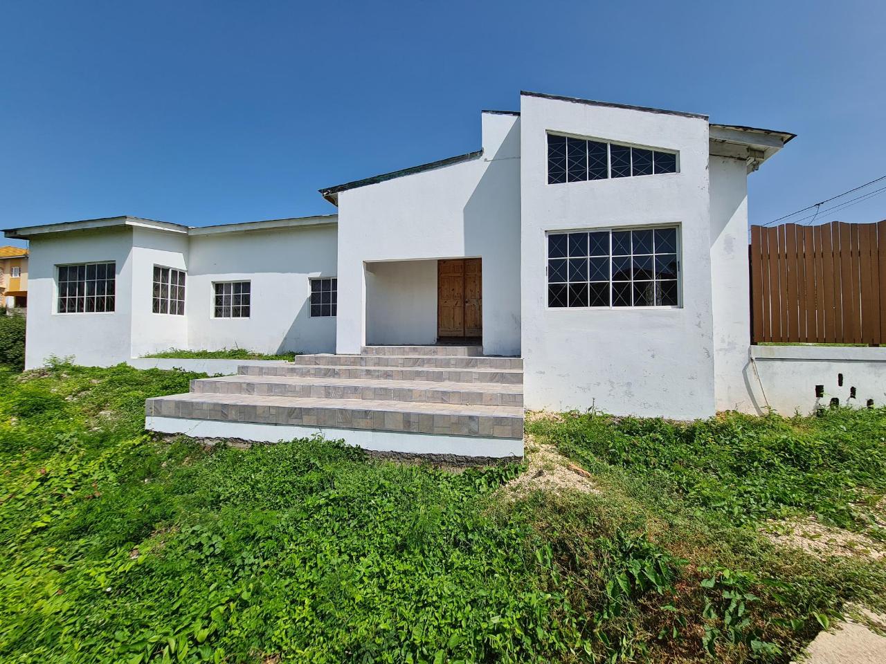 House For Sale ST. JAGO HEIGHTS, Spanish Town 32,000,000 Keez