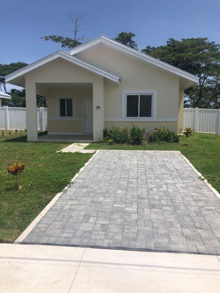 House For Rent OCEANPOINTE, HANOVER, Lucea 650 Keez