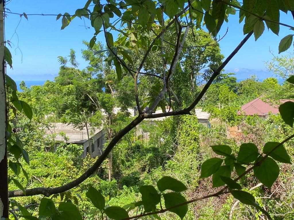 Residential Lot For Sale THREE HILLS, Tower Isle 6,800,000 Keez