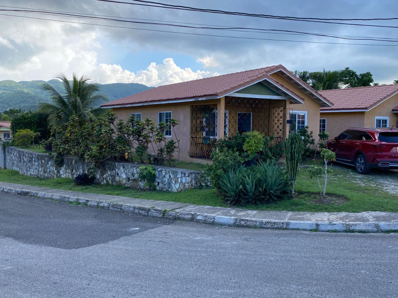 House For Sale MEADOWS OF IRWIN, Granville 15,700,000 Keez