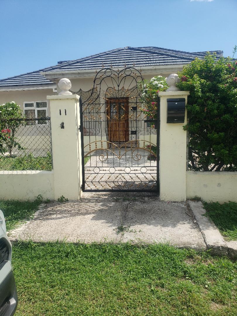 House For Rent JUNO CRESCENT, MAY PEN, May Pen 50,000 Keez