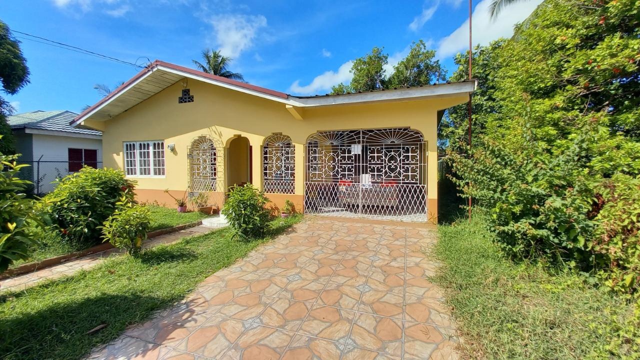 House For Sale ASHLEY HALL H/SCHEME, Lionel Town 9,500,000 Keez