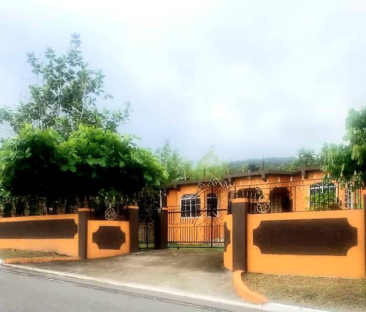 House For Sale HART HILL, PORTLAND, Buff Bay 30,000,000 Keez